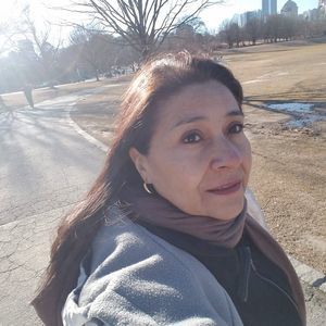 Meet your Posher, Claudia